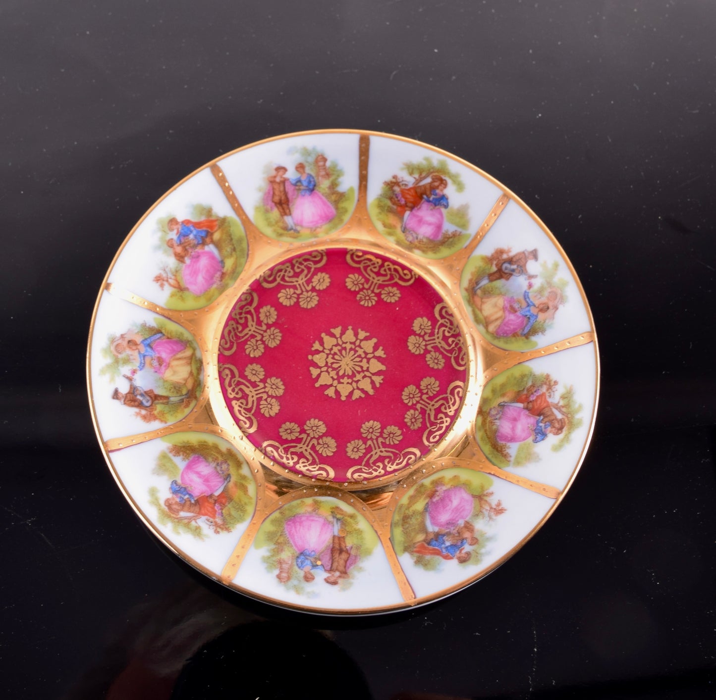 Filiżanka espresso Wiesau/Karsbad złocona bordo XX w 8.5cm