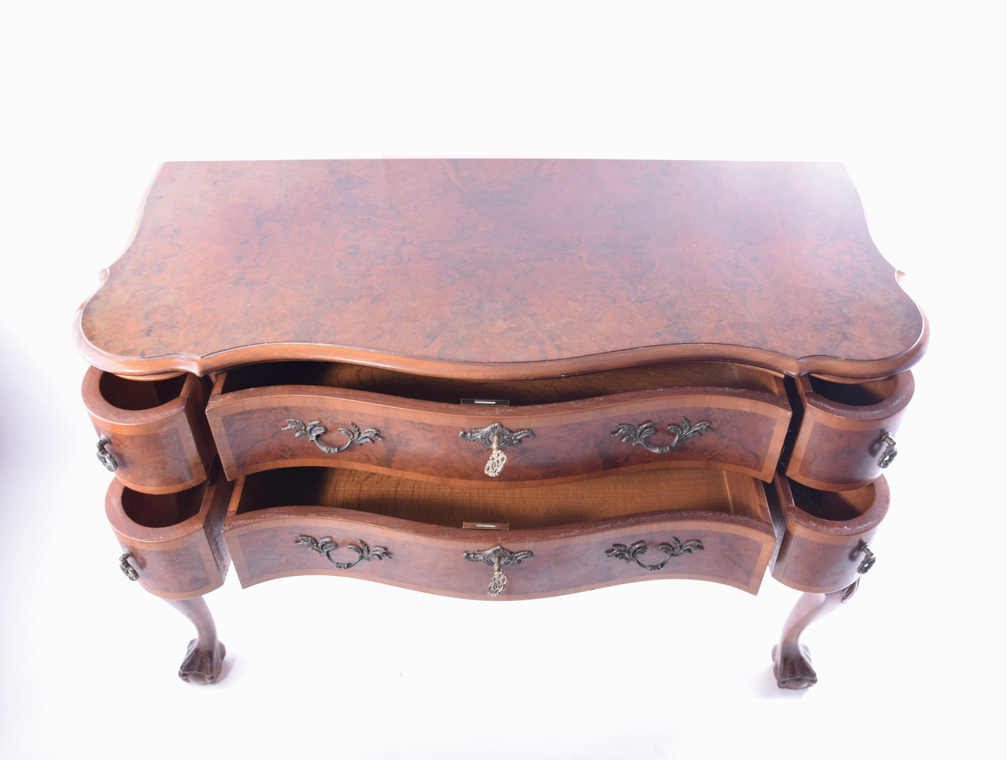 Komoda w stylu chippendale orzech 6 szuflad XX wiek 104x72x46 cm