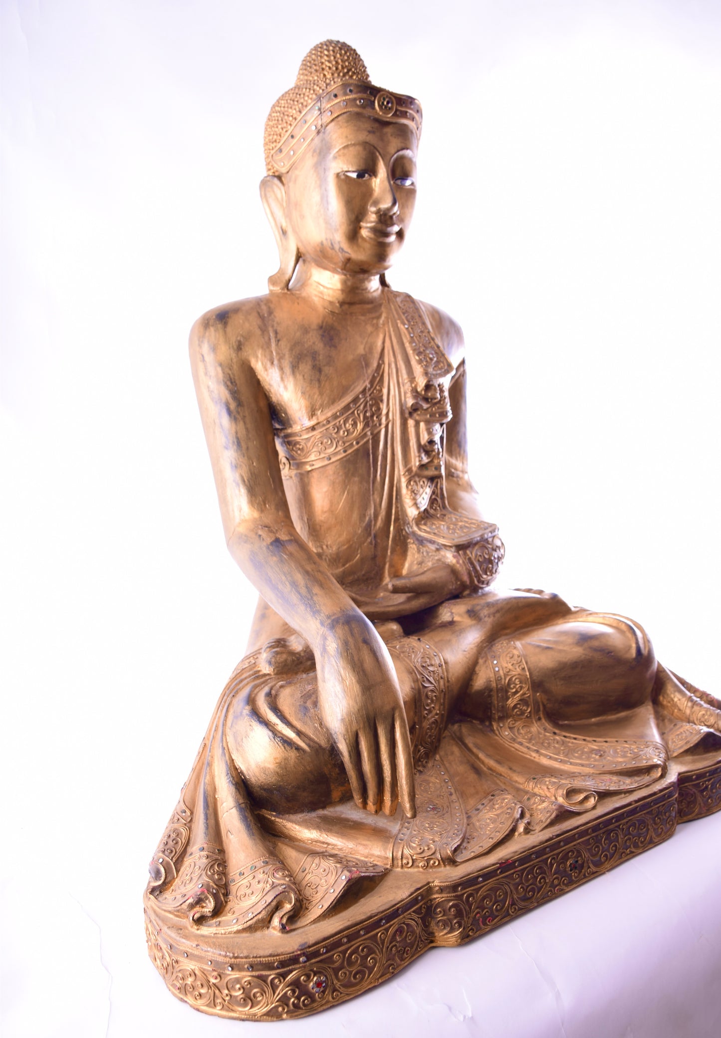 Budda siedzący złoty pięknie zdobiony drewno imponujący XX w 76x63x43 cm