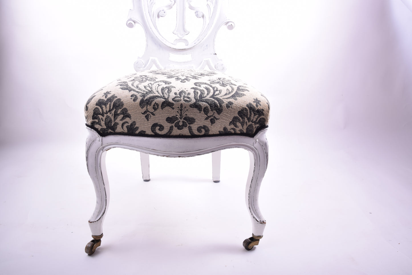 Klęcznik modlitewnik biały ozdobny XIX/XX w. 102 cm