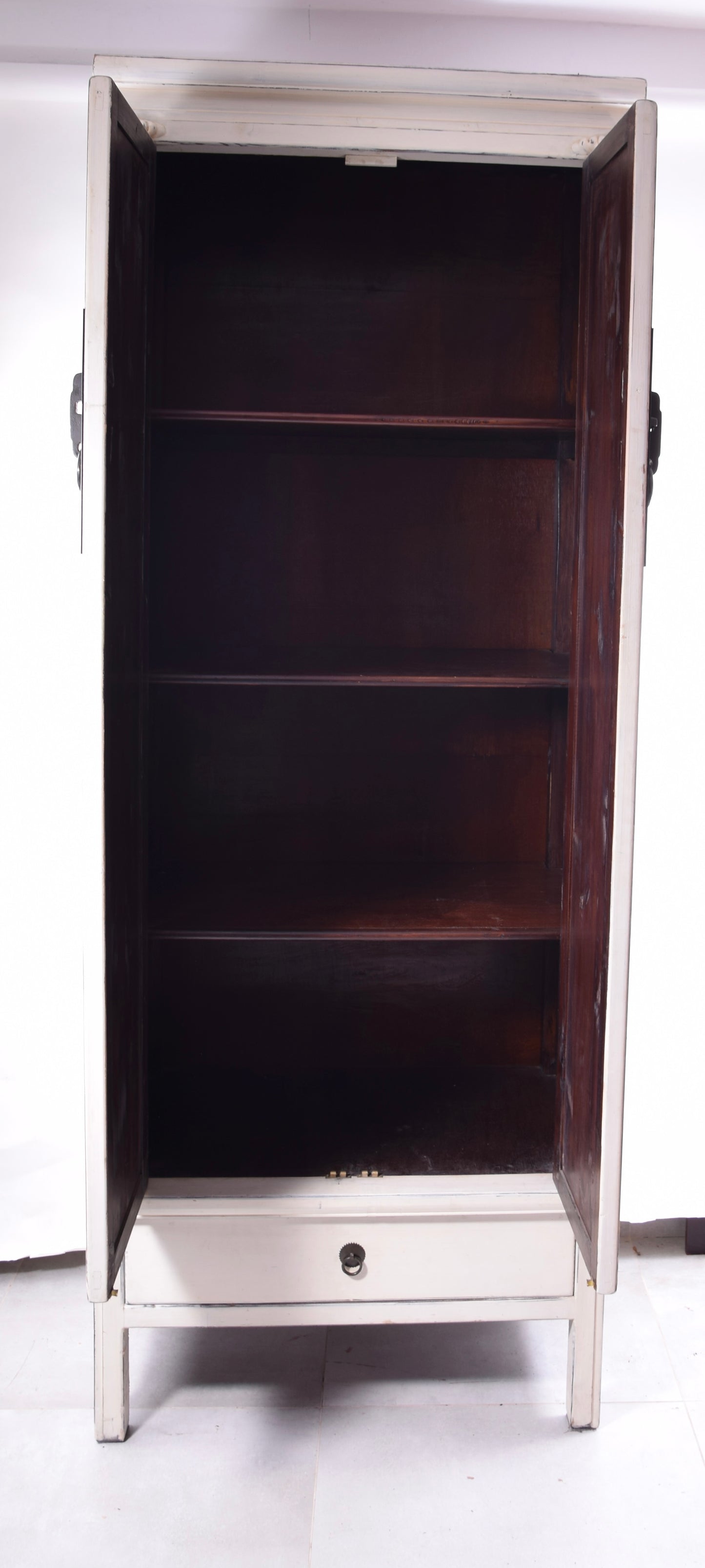 Sztuka Chin szafa smukła wysoka prosta forma ecru jasna XXw 210x80x50cm