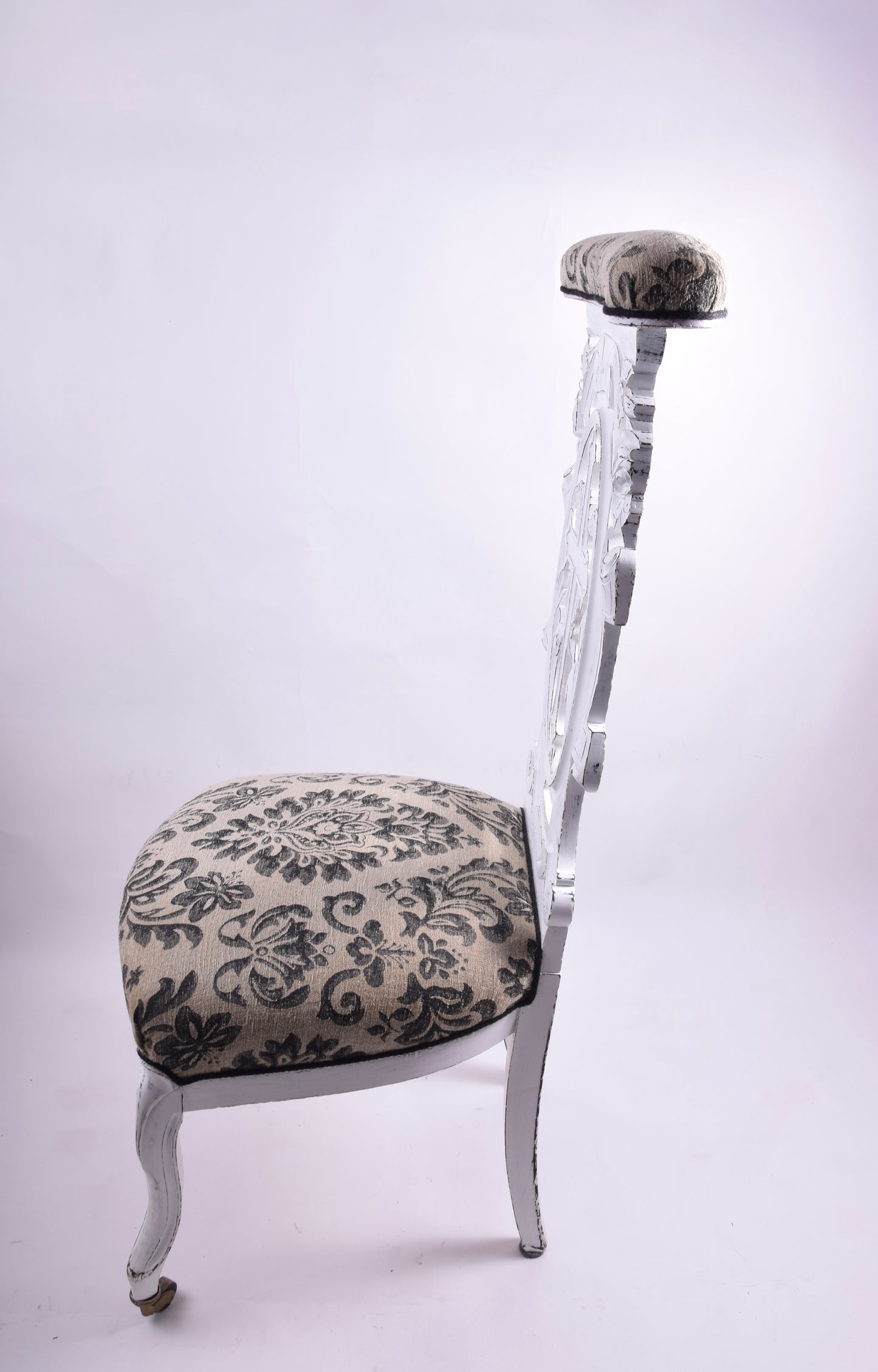Klęcznik modlitewnik biały ozdobny XIX/XX w. 102 cm