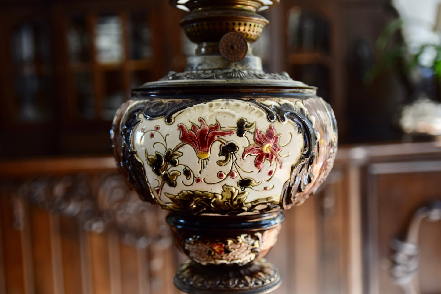 Antyczna lampa naftowa z majoliki – Alexandra 80 cm 1900 rok