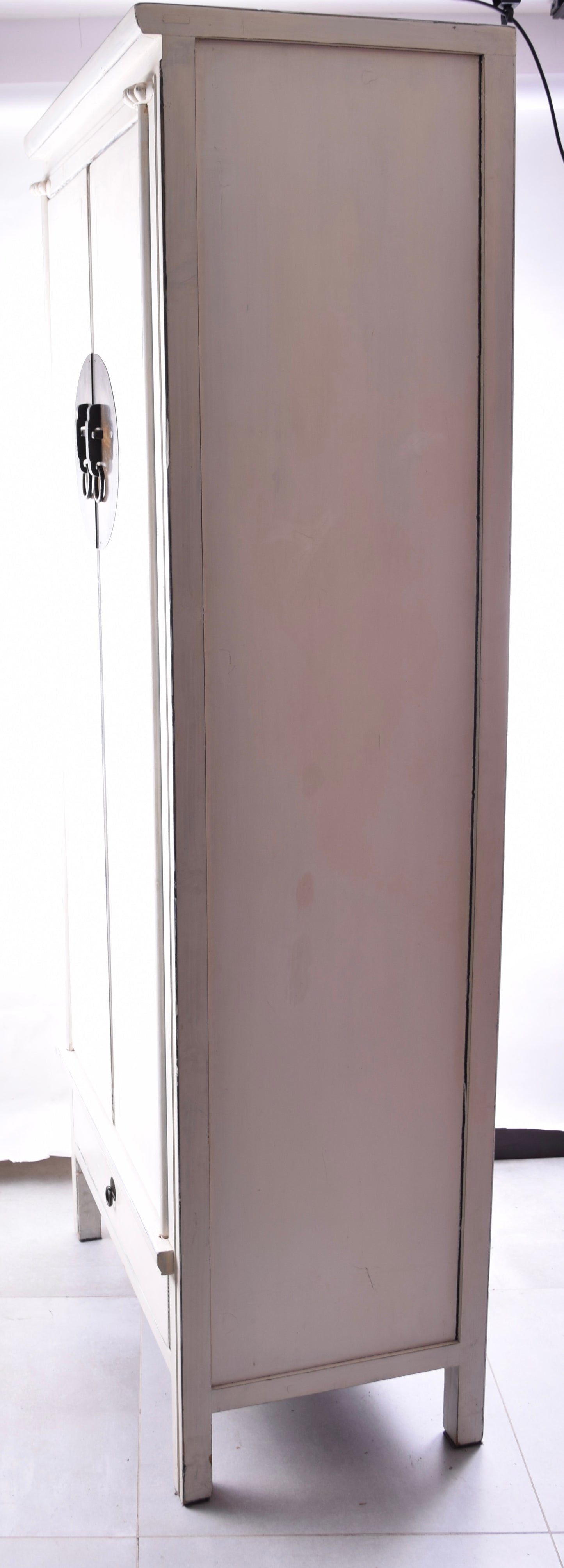 Sztuka Chin szafa smukła wysoka prosta forma ecru jasna XXw 210x80x50cm