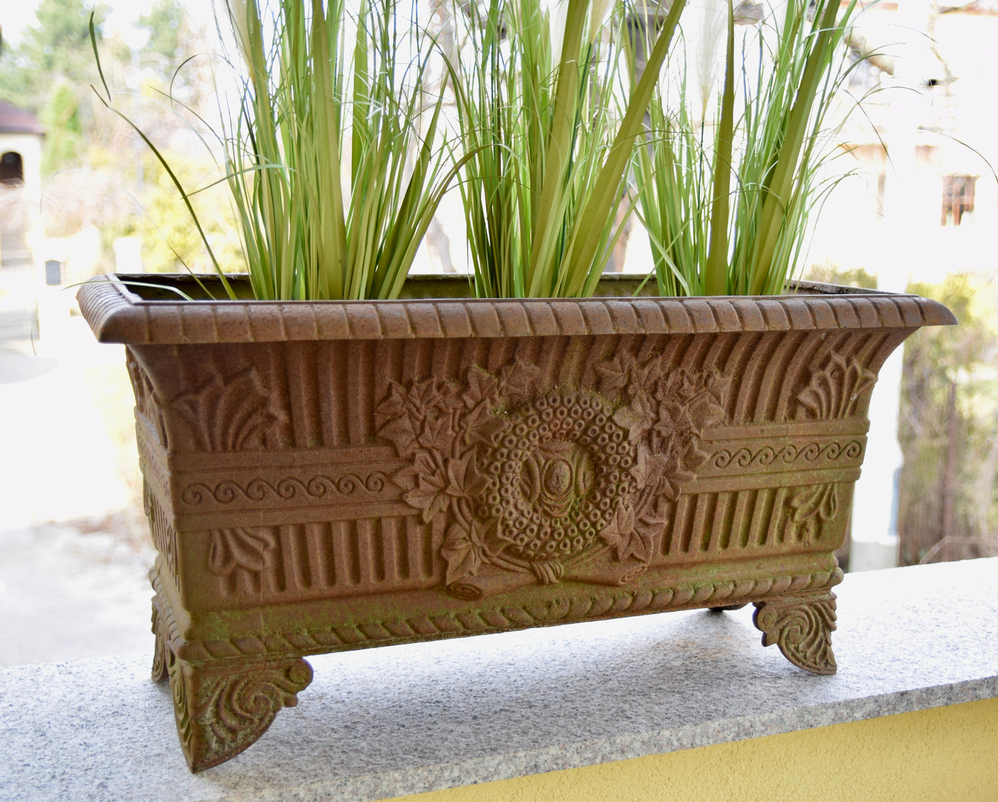 Stara donica żardiniera żeliwna Francja , oryginał XIX w 72x37x37 cm