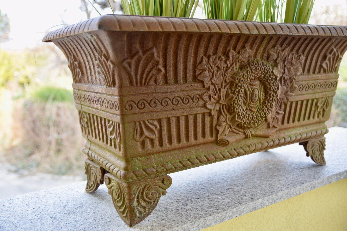 Stara donica żardiniera żeliwna Francja , oryginał XIX w 72x37x37 cm