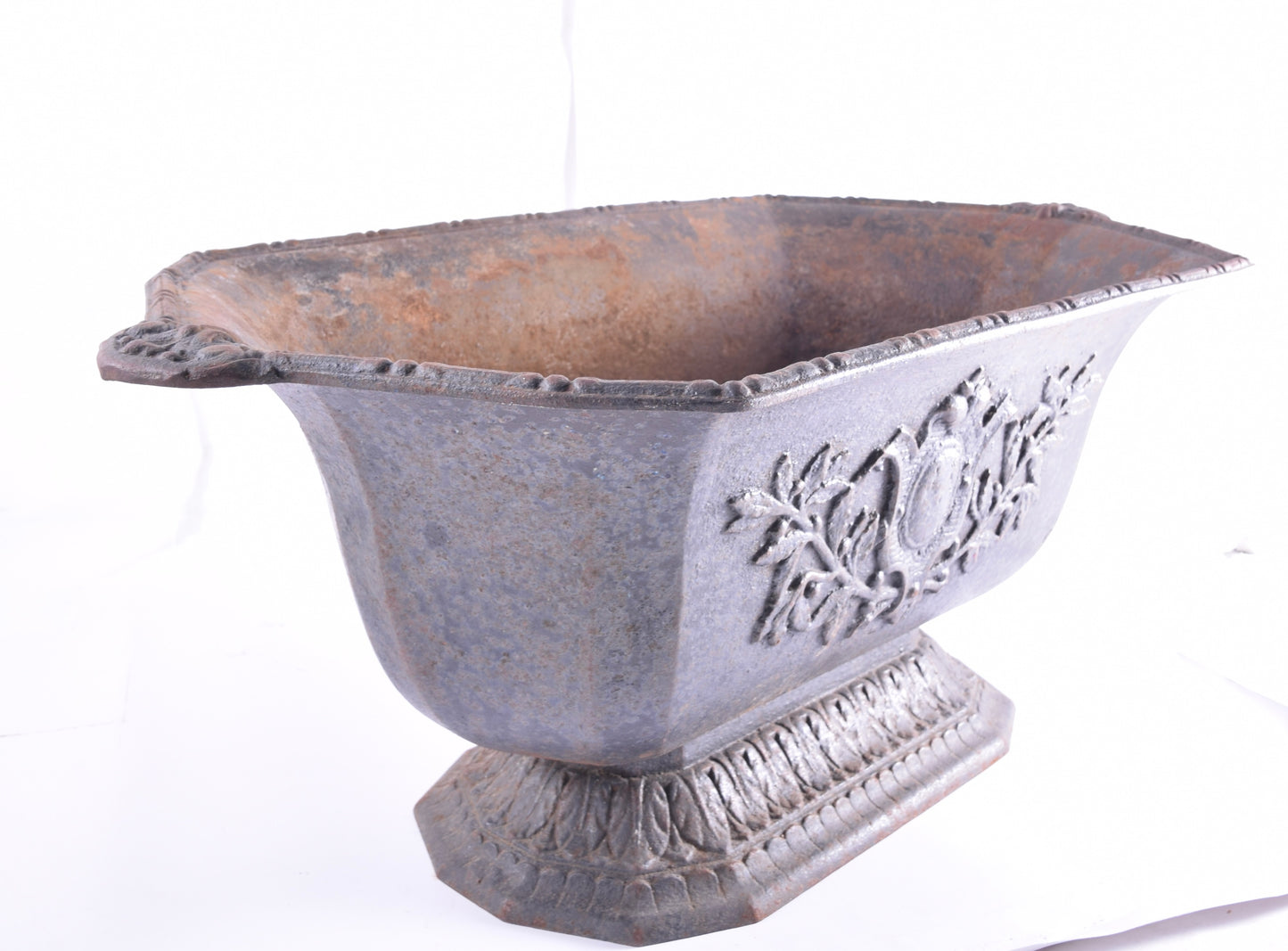 Stara donica pojemnik żardiniera żeliwna , oryginał XIX/XXw 62x27x33 cm