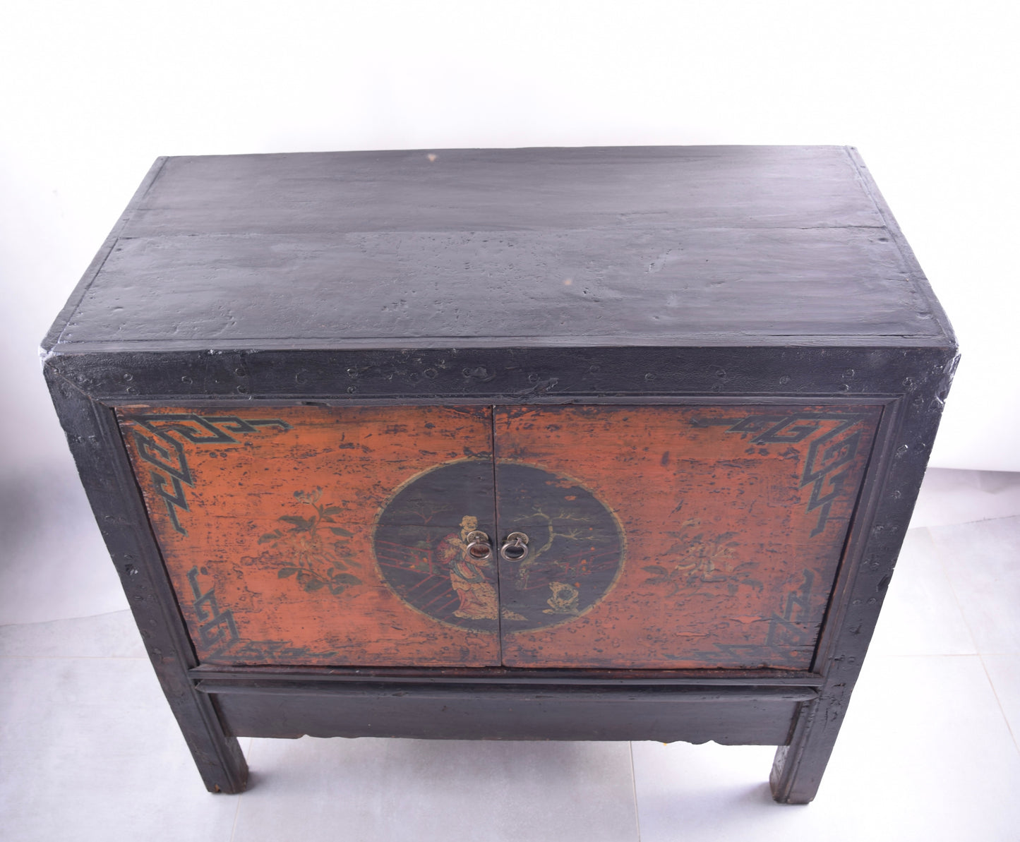 Sztuka Chin solidna malowana komoda z Mandarynem XIX wiek 98x86x37 cm