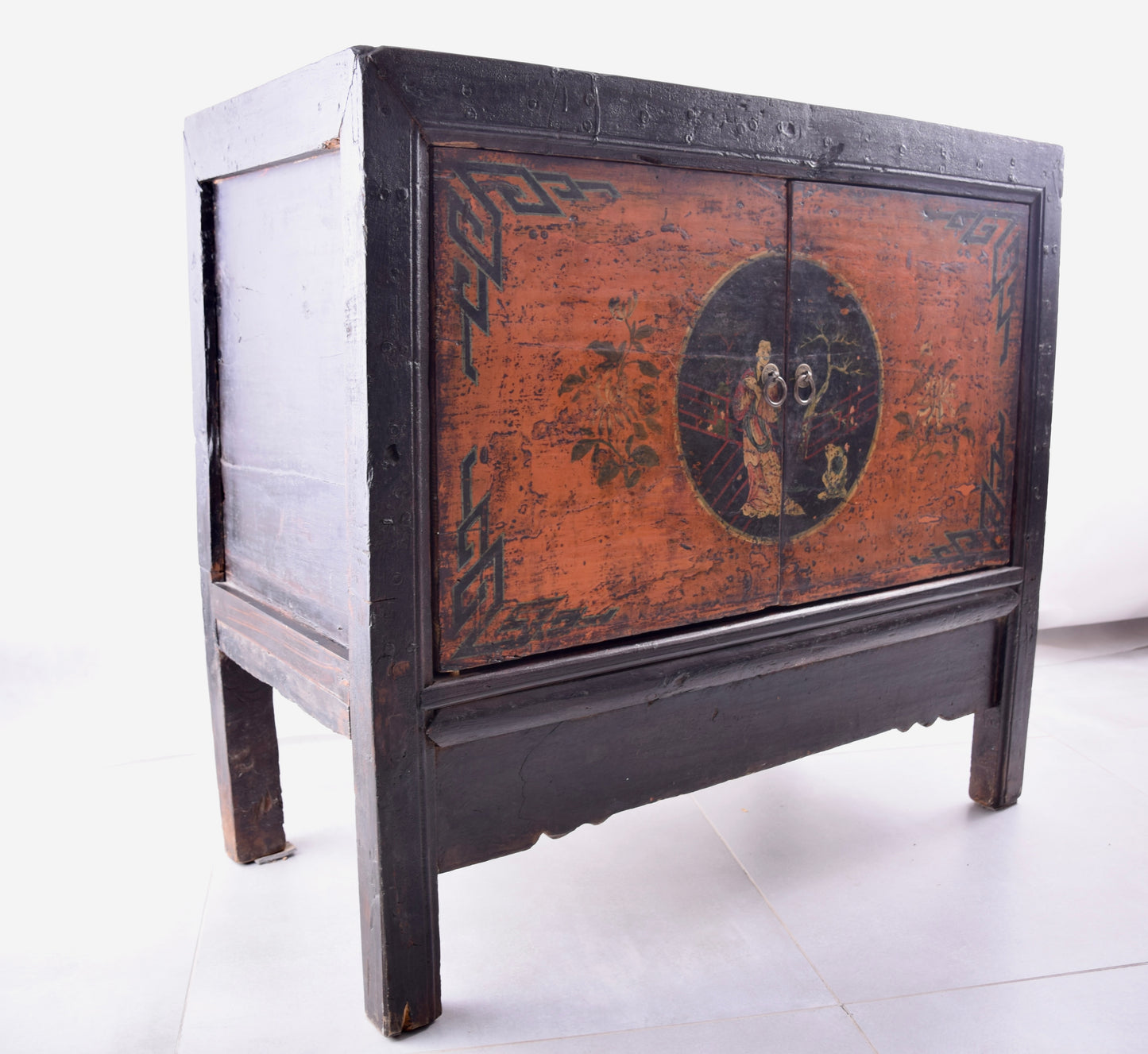 Sztuka Chin solidna malowana komoda z Mandarynem XIX wiek 98x86x37 cm