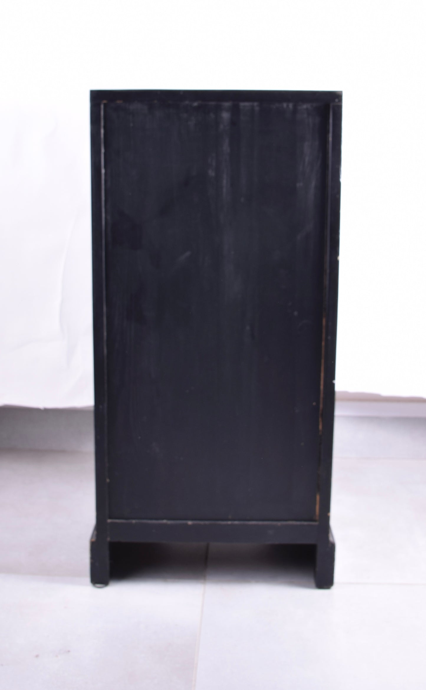 Mała zgrabna komoda Chiny 7 szuflad czarna XXw 80x38x30cm