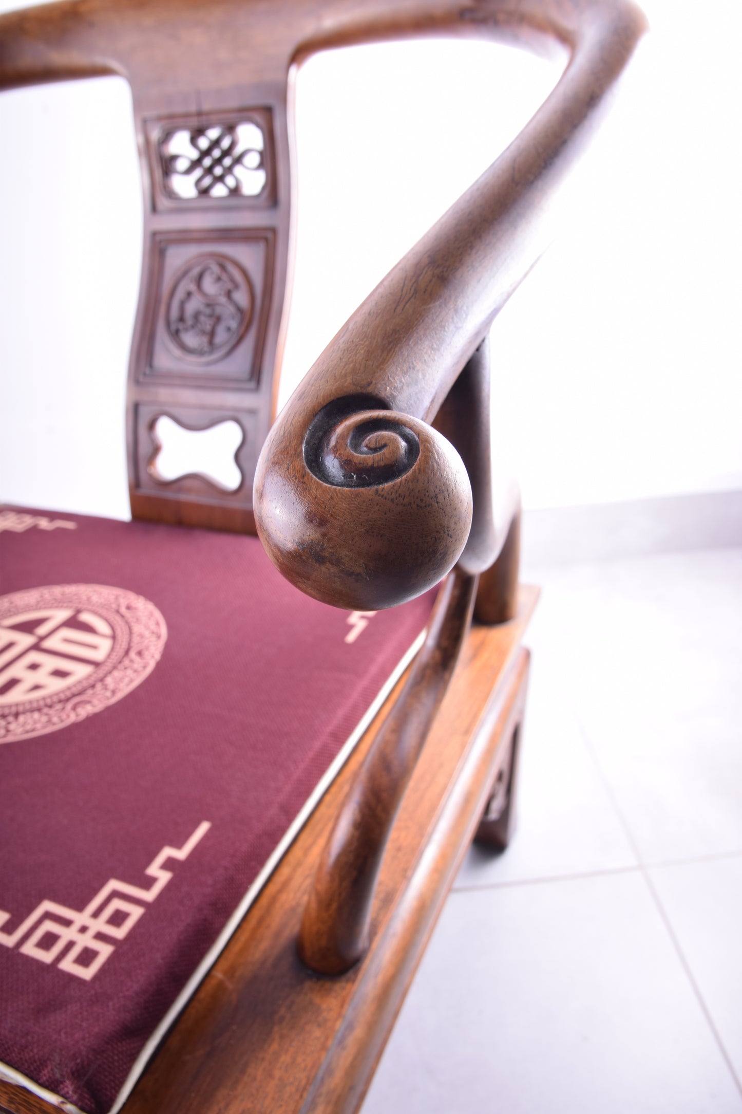 Fotel chiński typu „Podkowa” (Quanyi / Low Chair) I poł/XXw 75x70x60cm