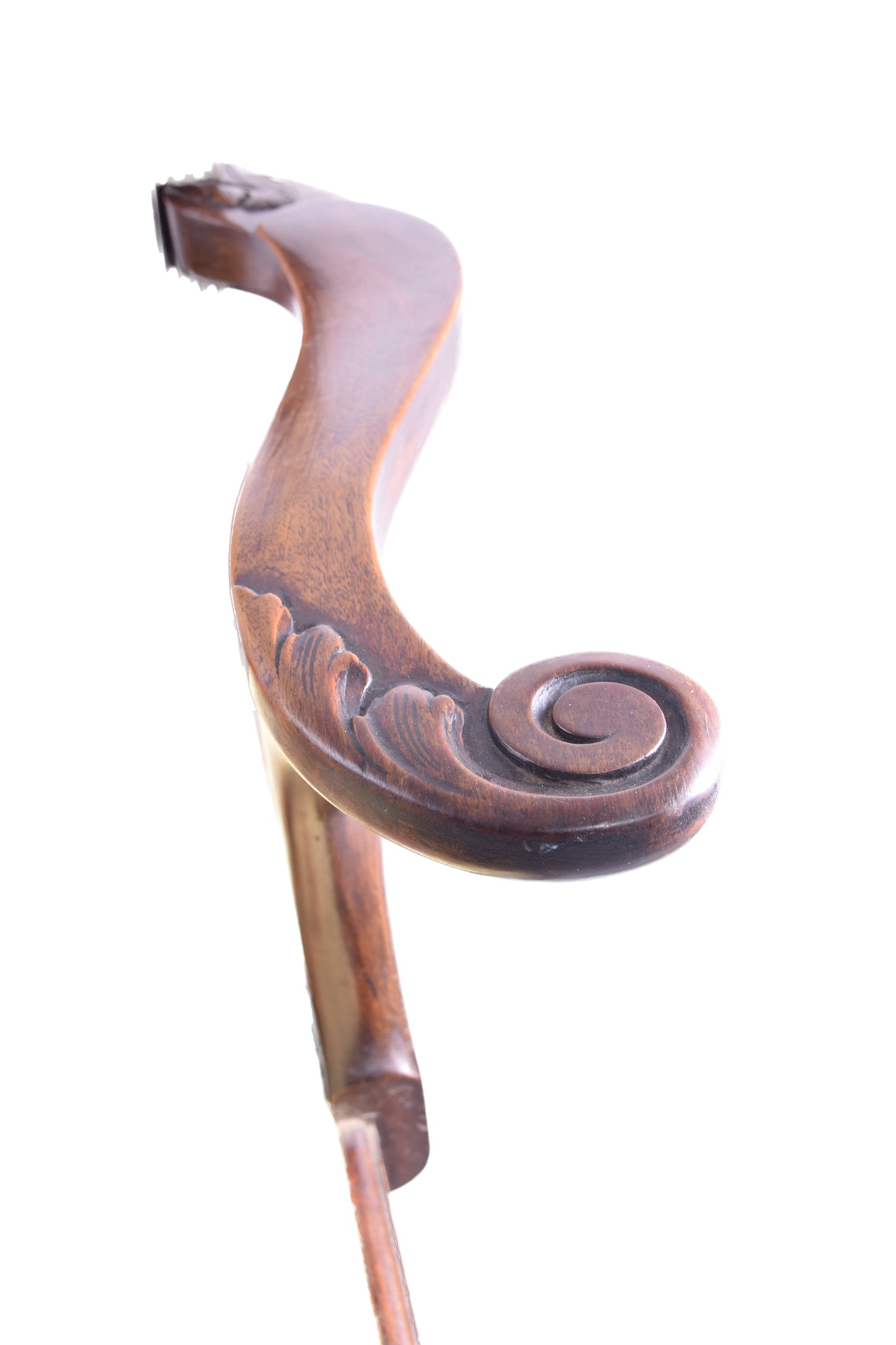 4 krzesła rzeźbione 2+2 w stylu Chippendale połowa XX w 100x70x60 cm