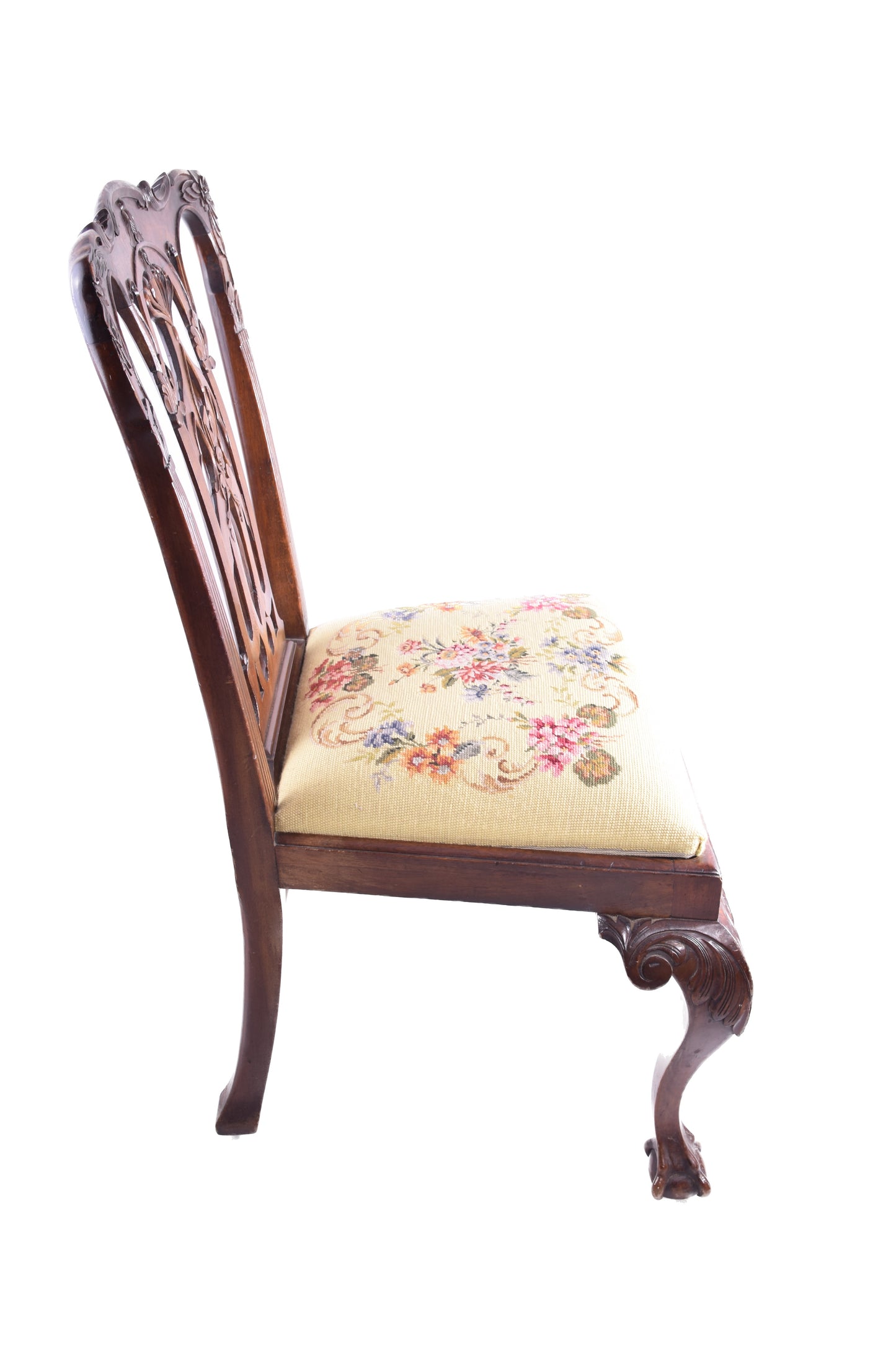 4 krzesła rzeźbione 2+2 w stylu Chippendale połowa XX w 100x70x60 cm