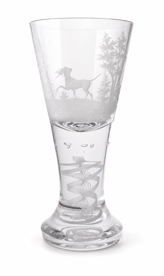 Kieliszek do wina reńskiego z motywem myśliwskim Huta Józefina 1912r 20cm