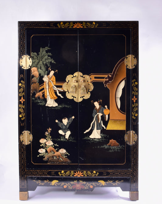 Malowana zgrabna komoda z Chińskim Motywem XX wiek 92x60x30cm