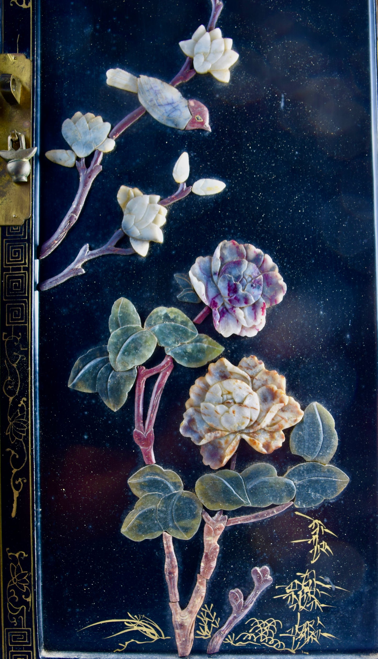 Sztuka Chin komoda słupek z ptakami i kwiatami czarna zgrabna 87x34x29 cm