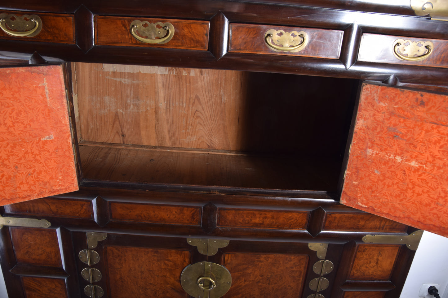 Komoda koreańska duża typu Bandaji orzech lata 1880-1910r 155x103x47 cm