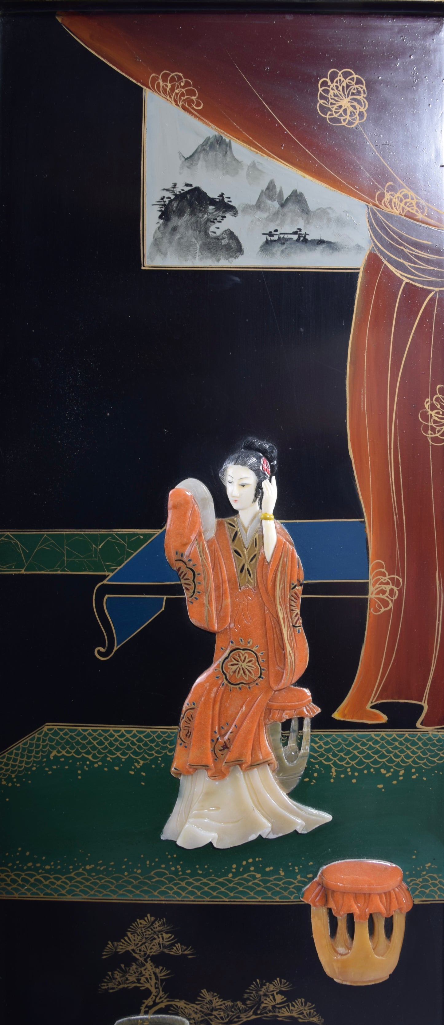 Chińska szafka lakierowana z intarsją ręcznie zdobiona lata 70–80 102x66x32