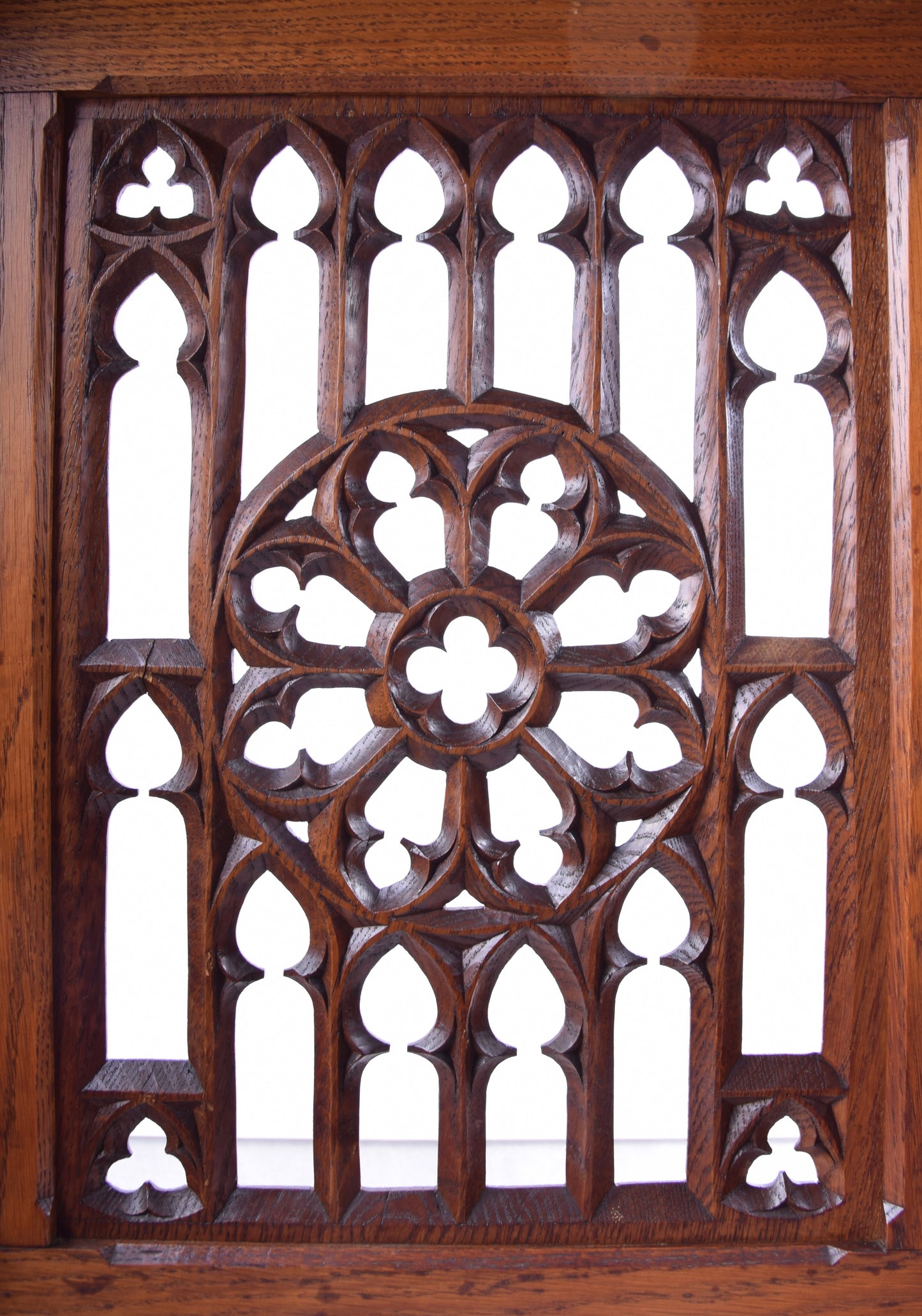 Neogotycki klęcznik kościelny XIX w. – rzeźbiony, oryginał 88x68x72cm