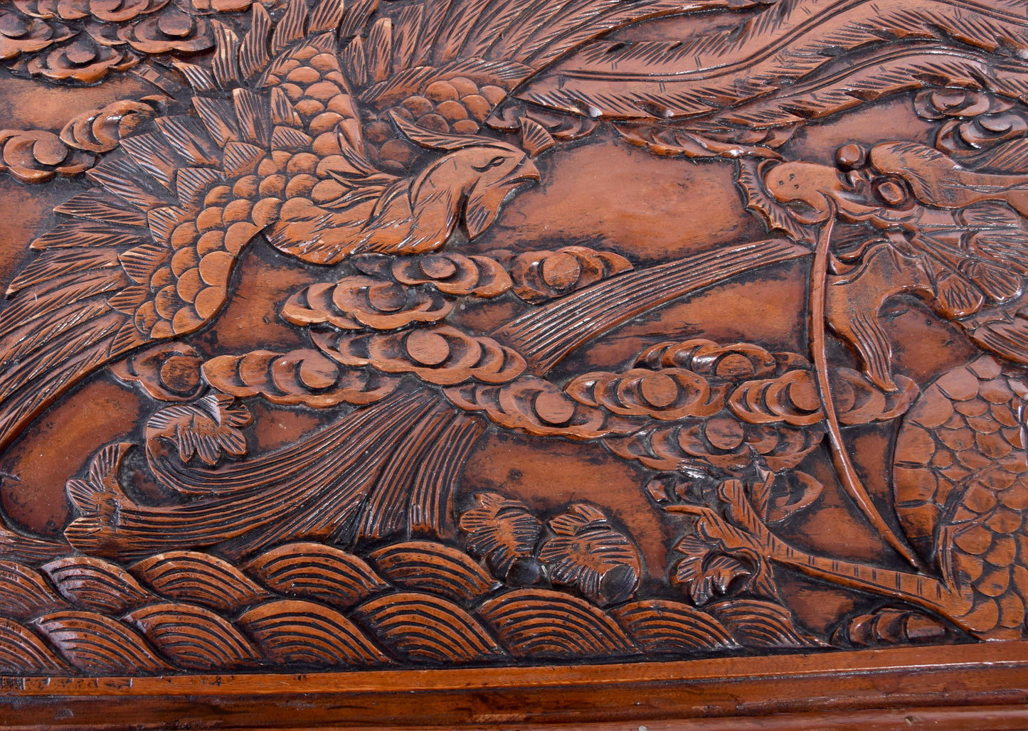 Sztuka Chin rzeźbiona duża skrzynia ze smokiem i feniksem kamfora 102x62x52