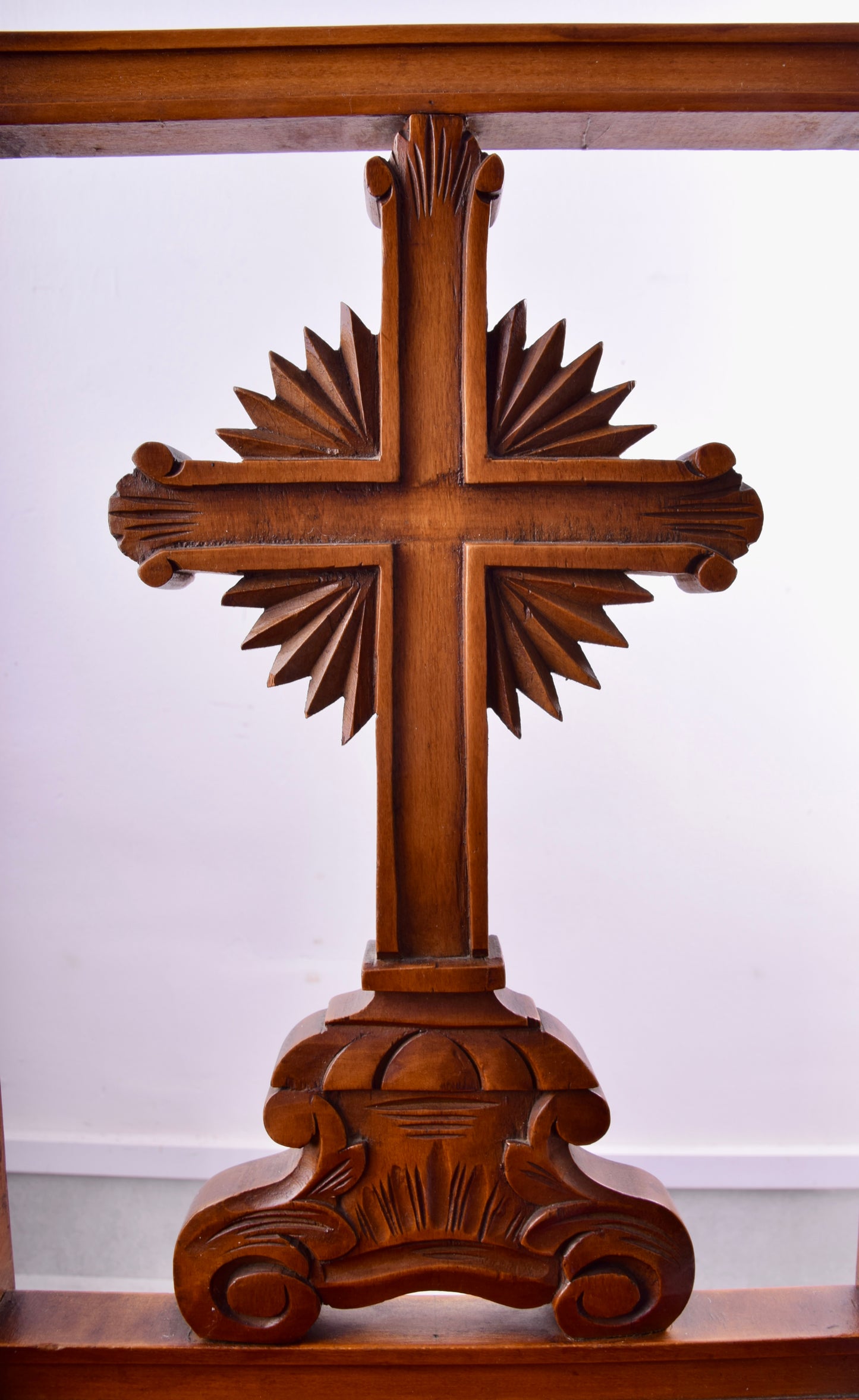 Klęcznik XIX w późny biedermeier wczesny historyzm ok.1845-65 92x45x42cm