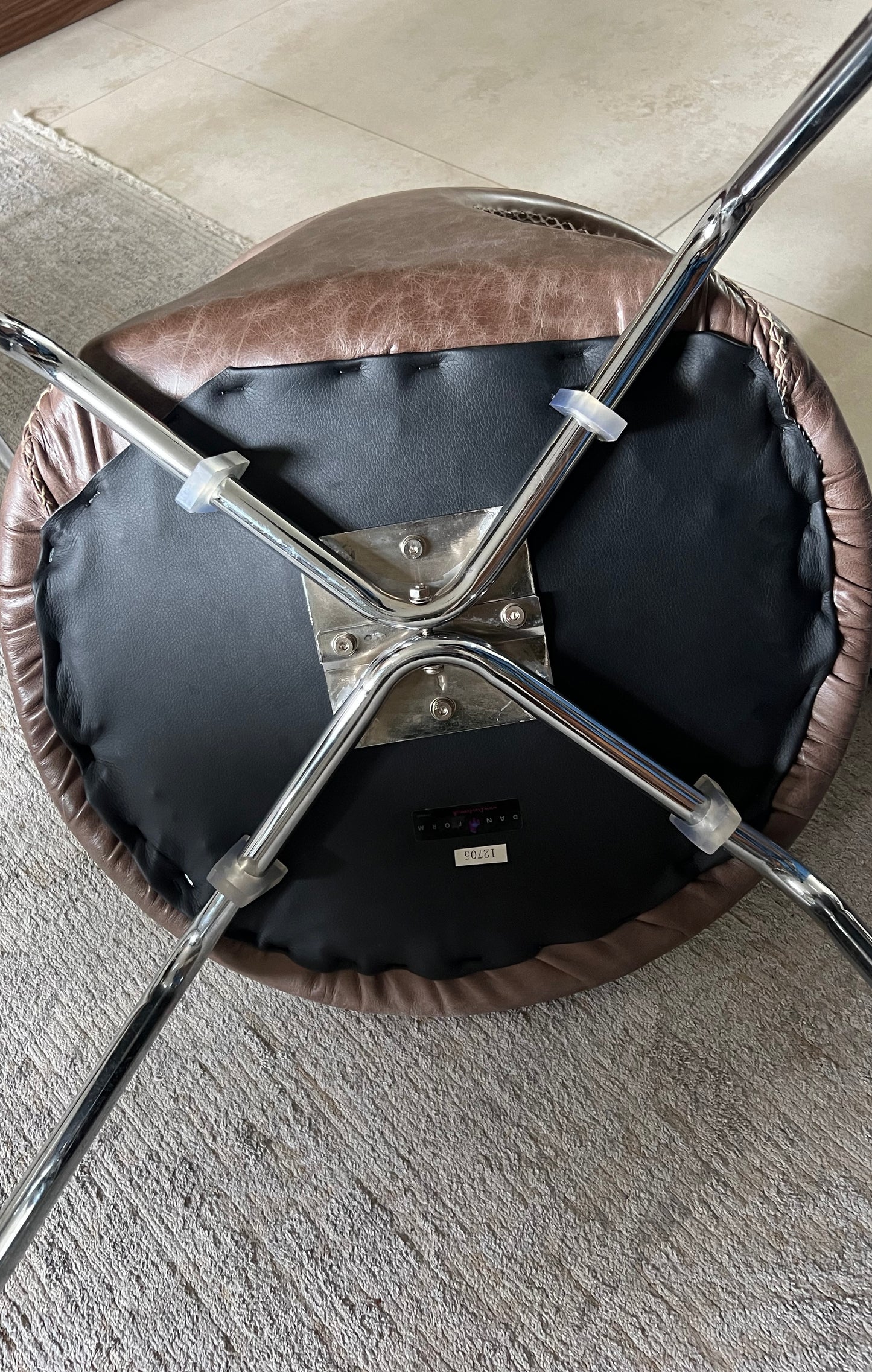 6 krzeseł TAURUS DAN-FORM Jorgen Mensen Skóra Naturalna 88x62x52x48cm