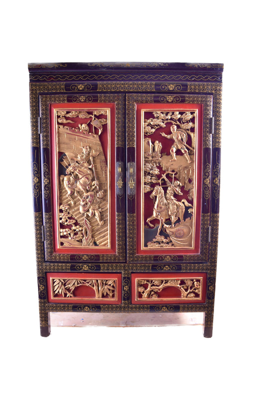 Chińska szafka złocona rzeźbiona – sceny wojowników 92x61x30cm