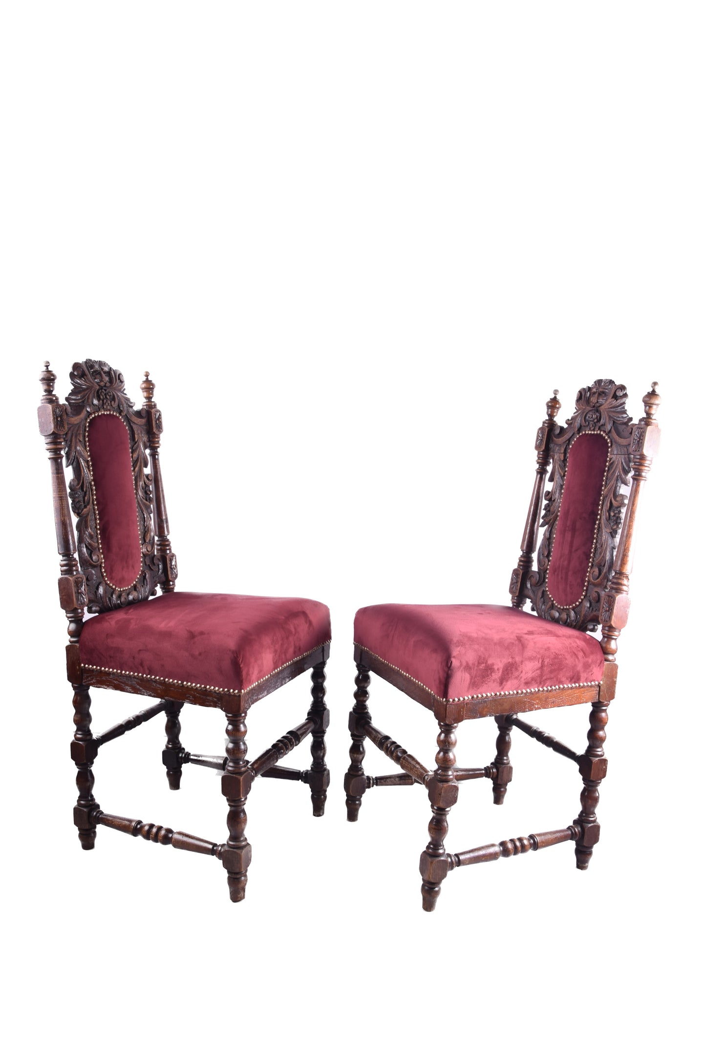 Para krzeseł rzeźbionych z lwami po renowacji koniec XIX wieku 104x44x44cm