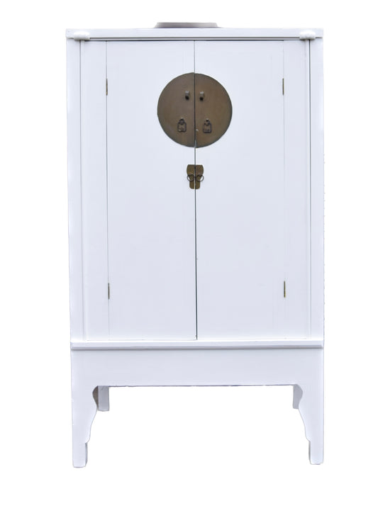 Szafa chińska typu wedding cabinet biała 180x104x64 cm II poł XXw