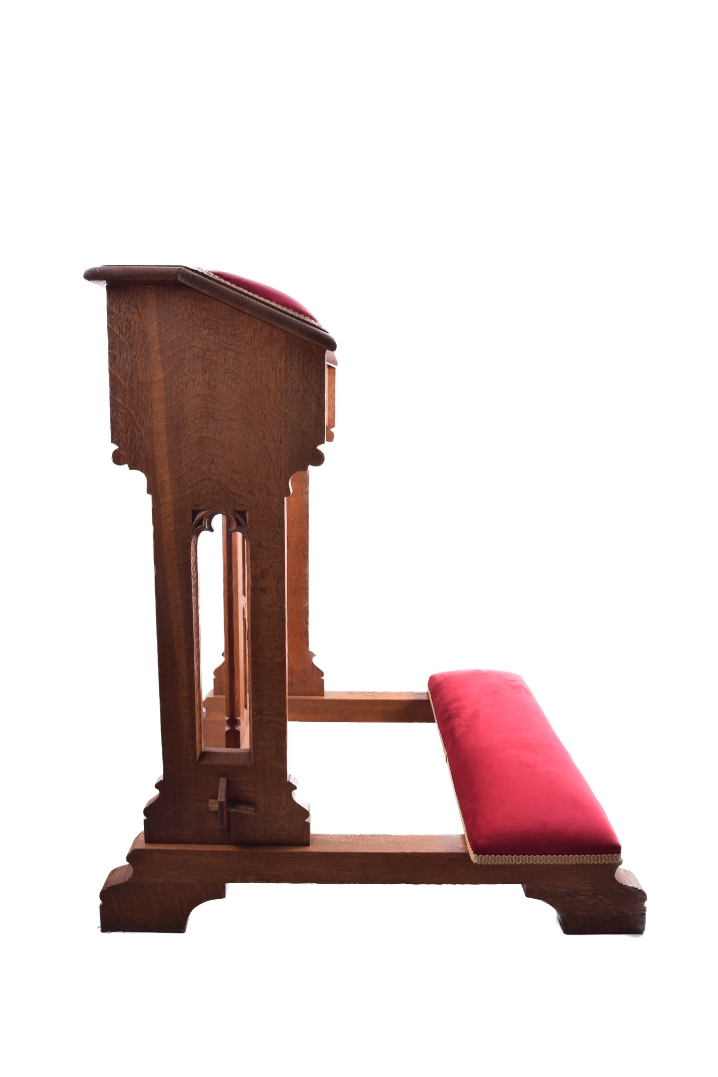 Belgijski klęcznik neogotycki dębowy ok. 1890–1907 Antwerpia 90x76x61cm