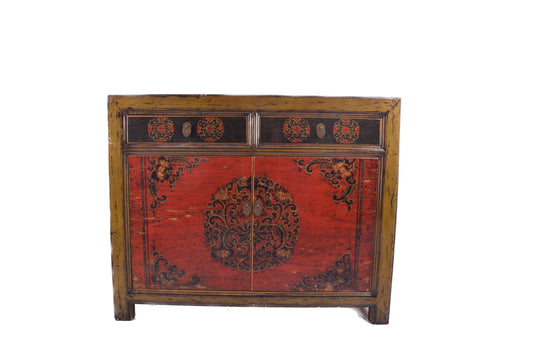 Chińska komoda w pięknej czerwieni malowana ręcznie XX/XXIw 105x85x40 cm