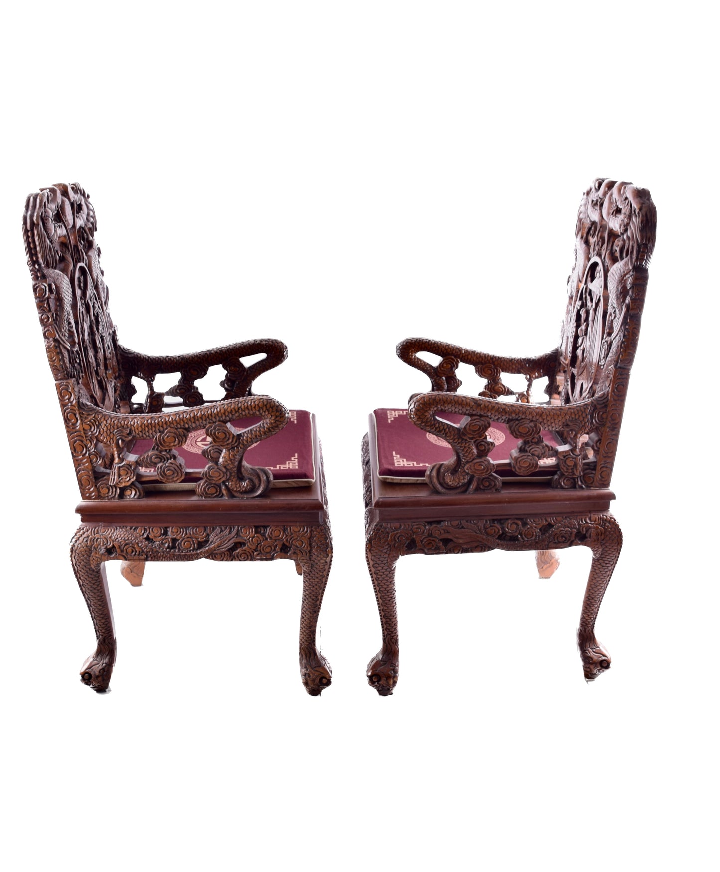Para chińskich rzeźbionych foteli w smoki styl Qing IIpoł XX w 107x65x55 cm