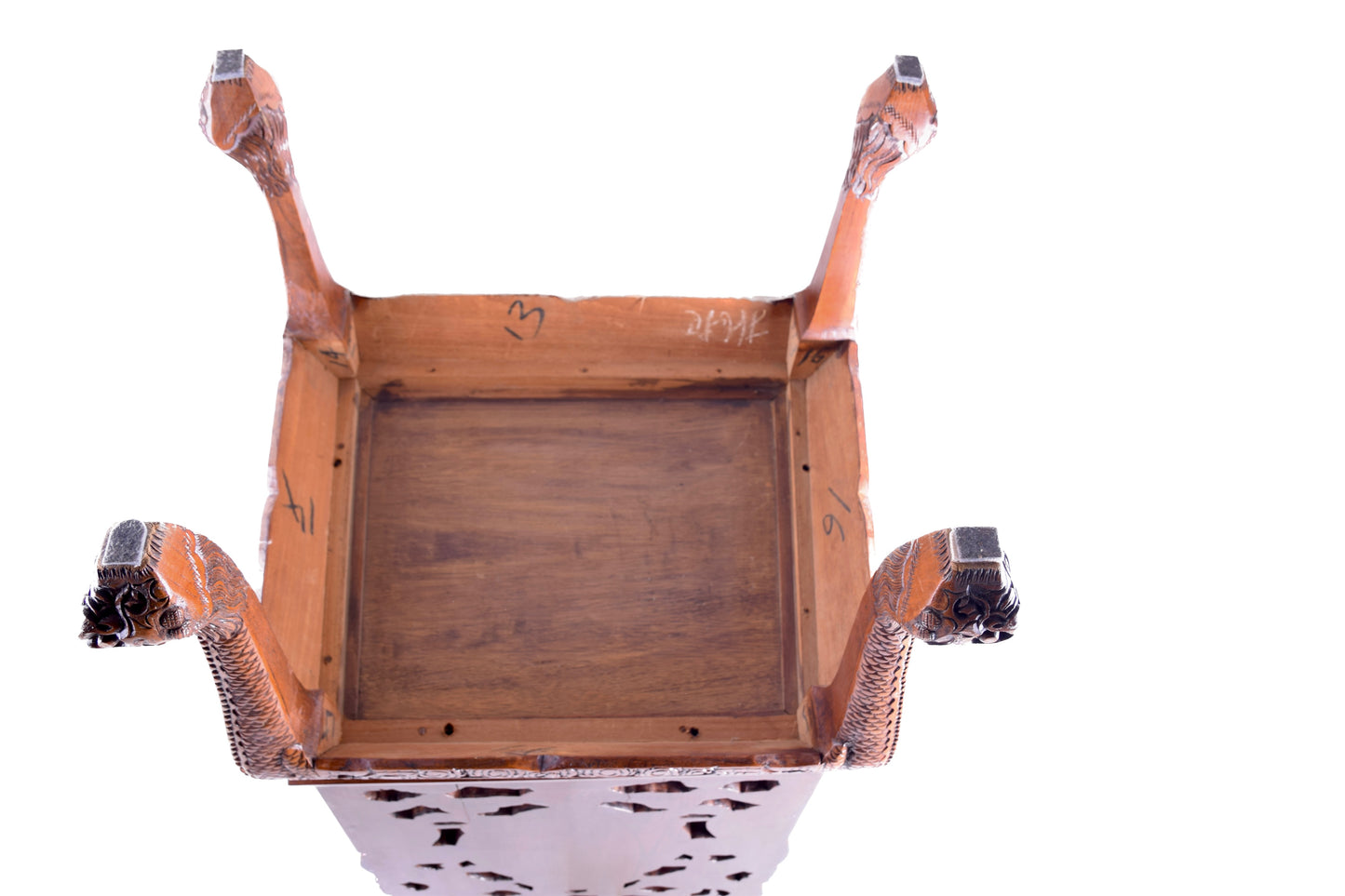 Para chińskich rzeźbionych foteli w smoki styl Qing IIpoł XX w 107x65x55 cm