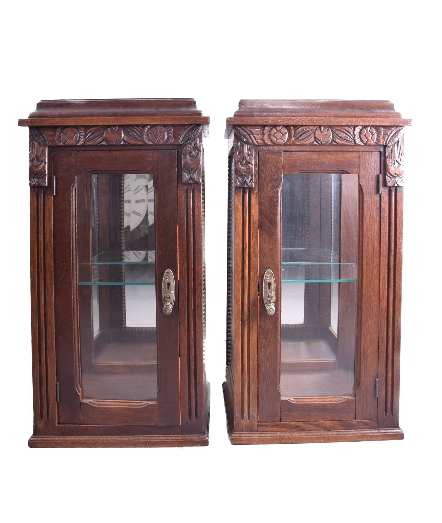 Para wiszących szafek ekspozycyjnych fazowane szkło ok 1900–25r 71x37x31cm