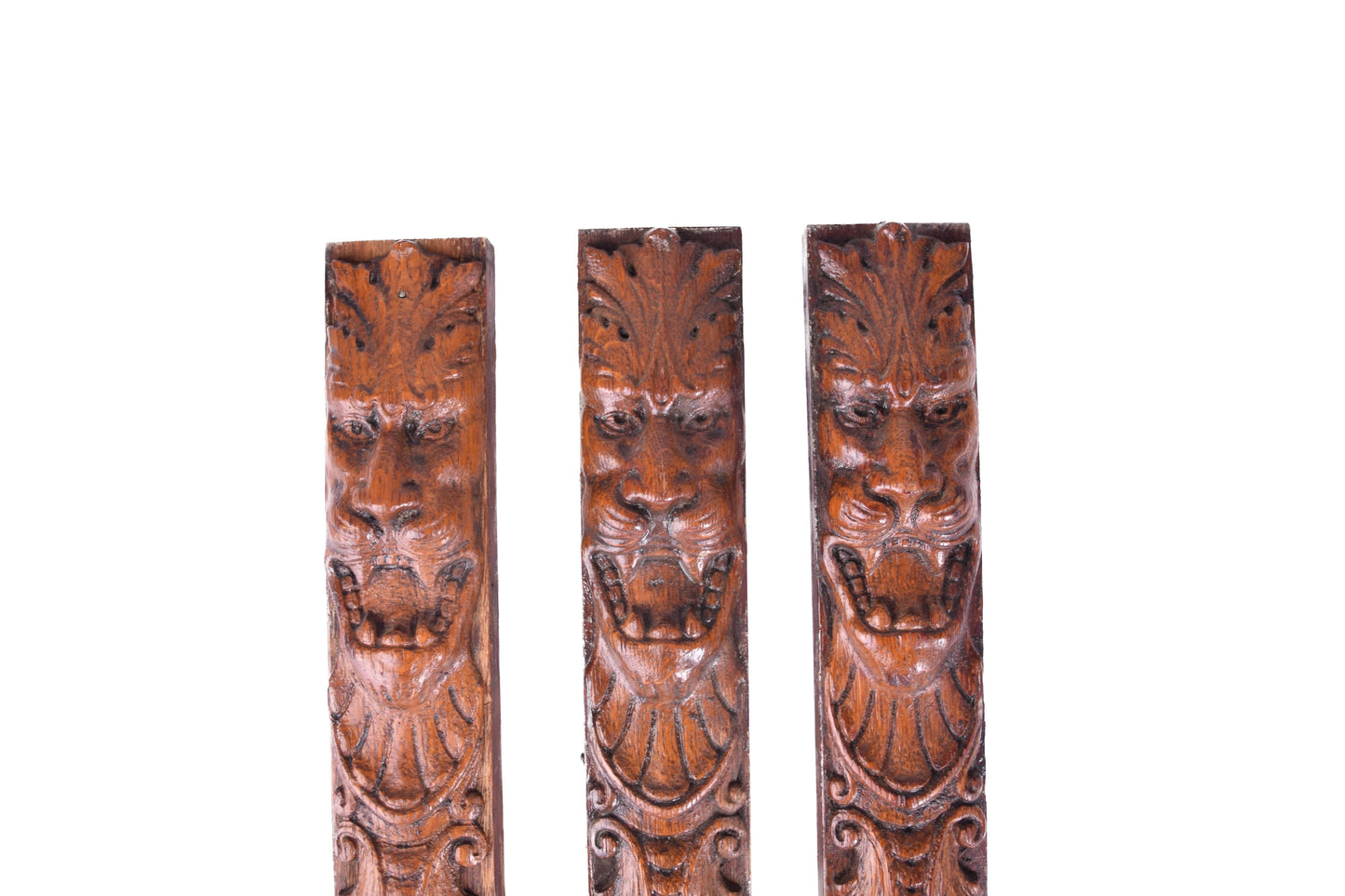 Rzeźbione elementy dąb głowy lwów snycerka XIX/XX komplet 3 szt. 132x7x5cm