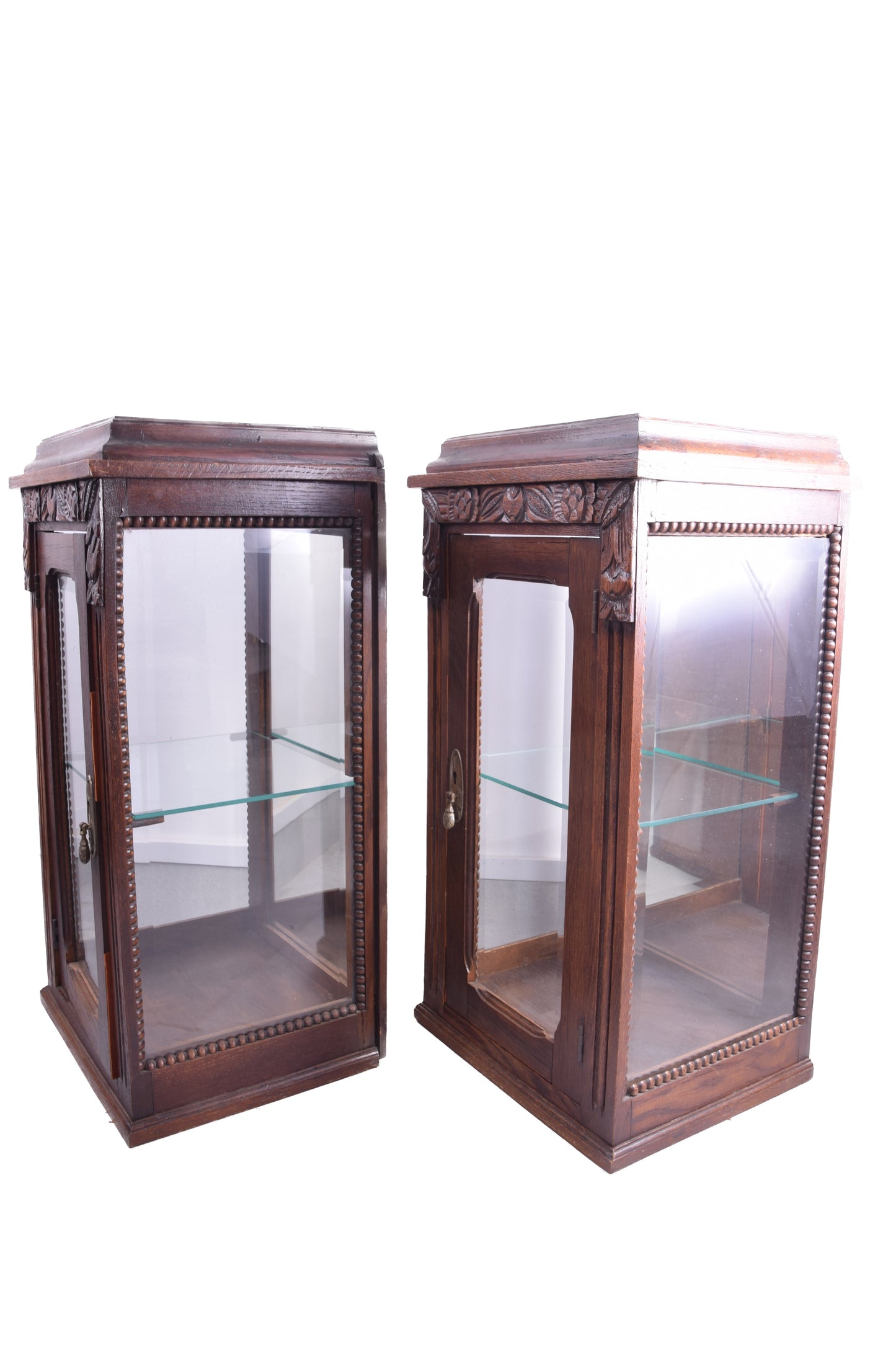 Para wiszących szafek ekspozycyjnych fazowane szkło ok 1900–25r 71x37x31cm