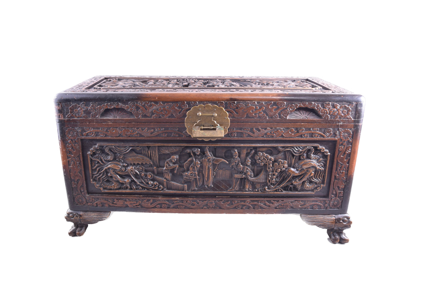 Chińska skrzynia rzeźbiona w smoki – ręczna praca XX w. 82x44x36 cm