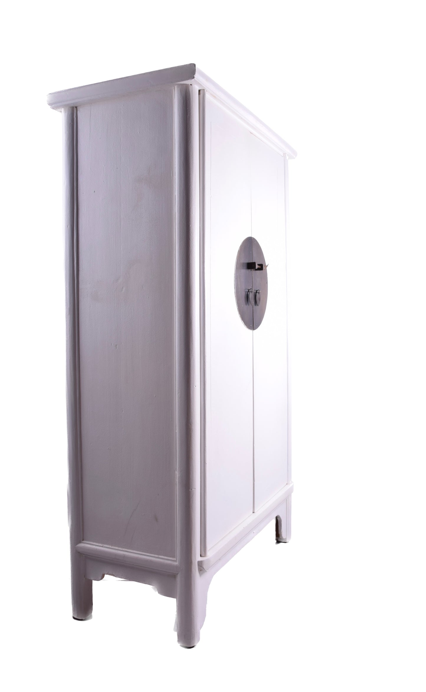 Biała szafka komoda w formie pagody Chiny II połowa XX w 131x75x40 cm